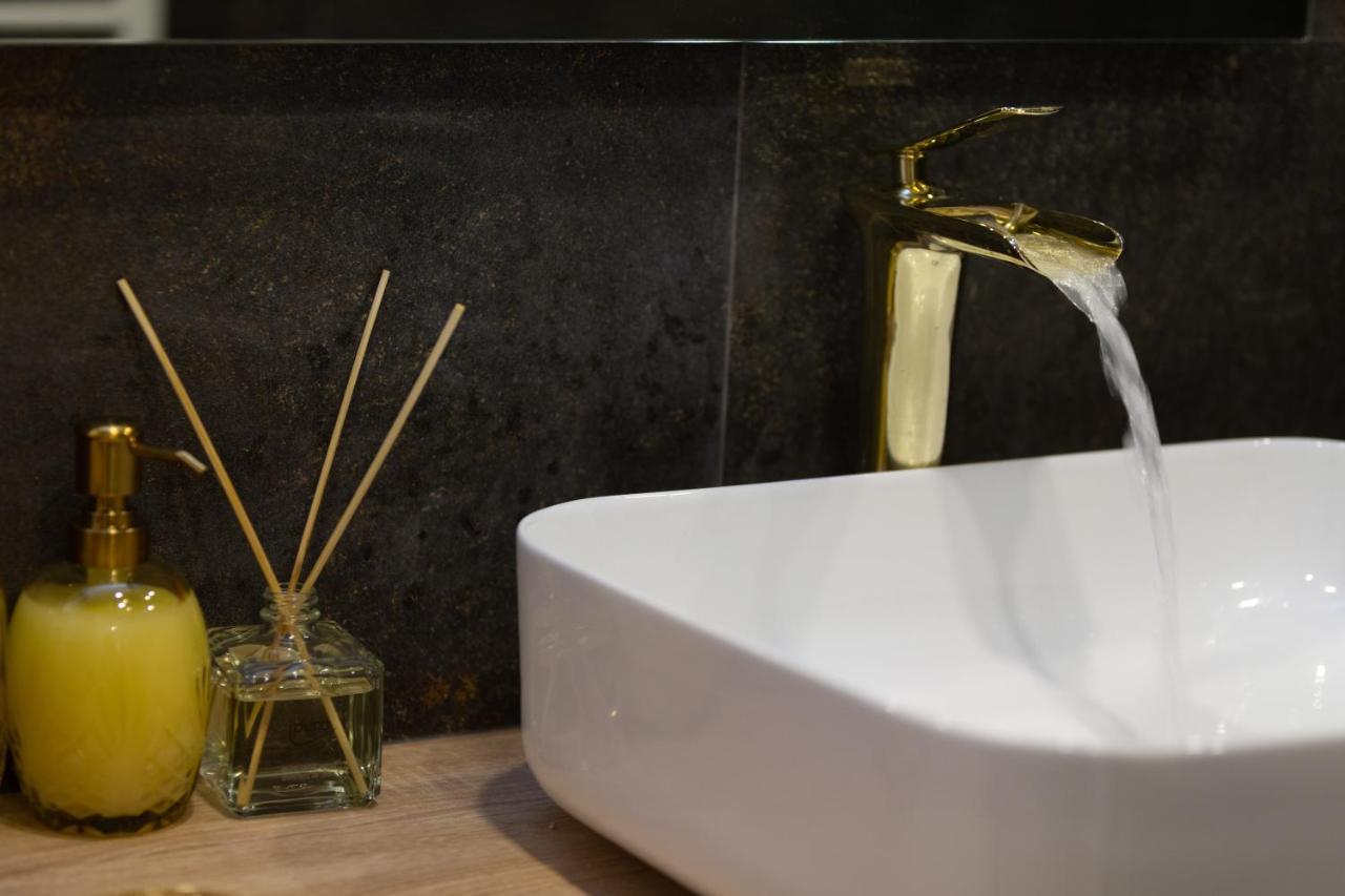 Apartment Kirinkin Vis Dış mekan fotoğraf